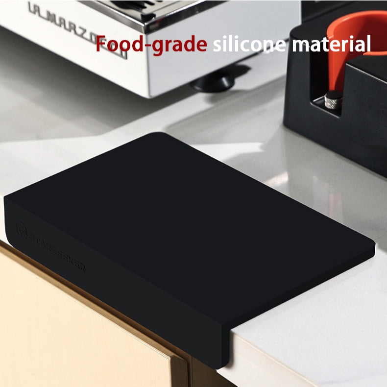 STARSEEKER Silicone Pad: Non-slip silicone pad for coffee tampers and countertops, 90° angle.
